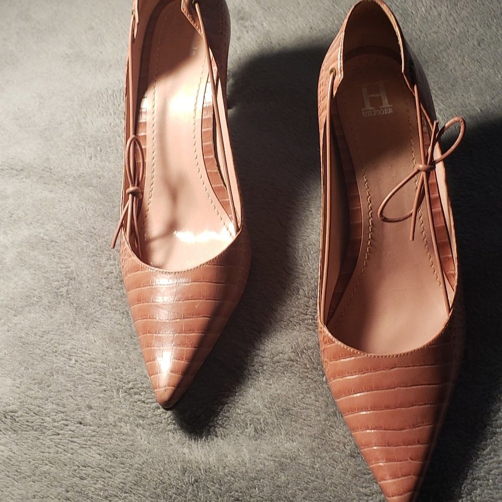 Hilfiger women's pumps